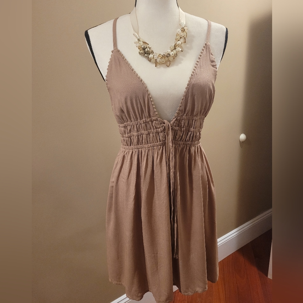 Wild Fable Target womens medium taupe dress tunic rayon low cut straps